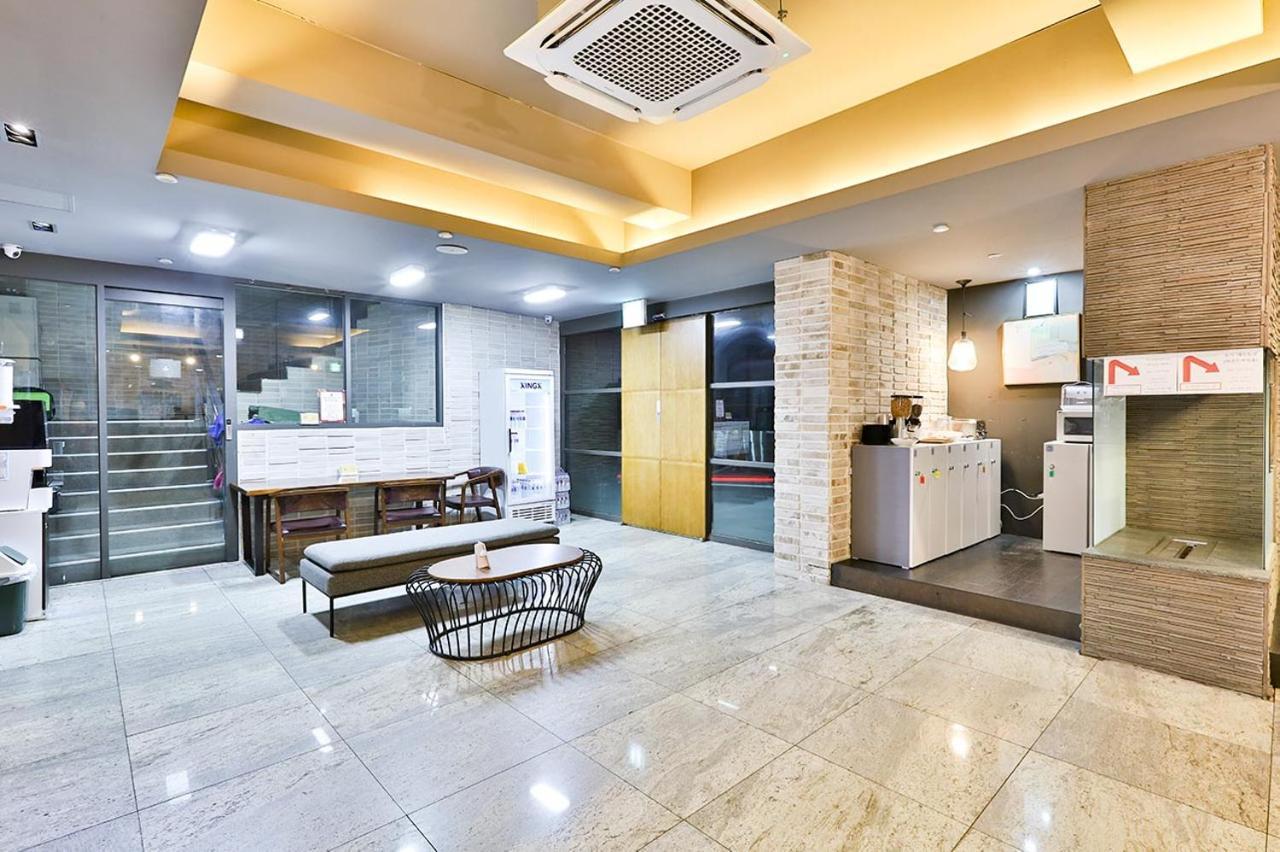 Busan Seomyeon Hound Hotel Exterior foto