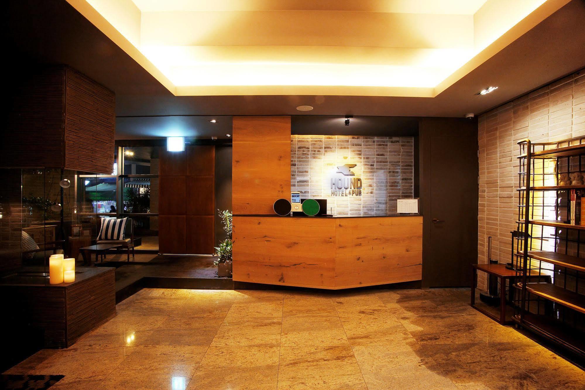 Busan Seomyeon Hound Hotel Exterior foto